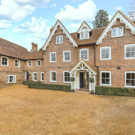 Lawn House Hotel Hatfield  Buitenkant foto