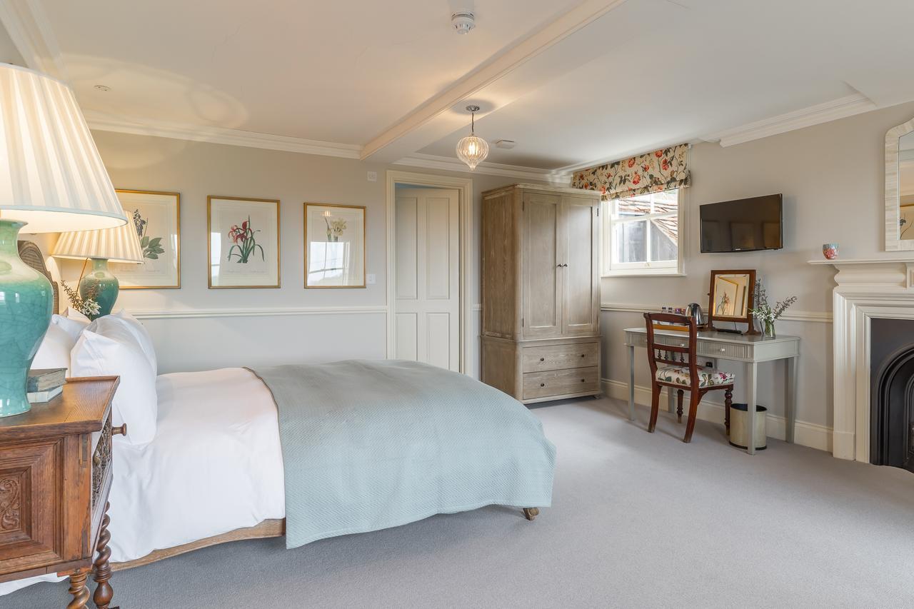 Lawn House Hotel Hatfield  Buitenkant foto